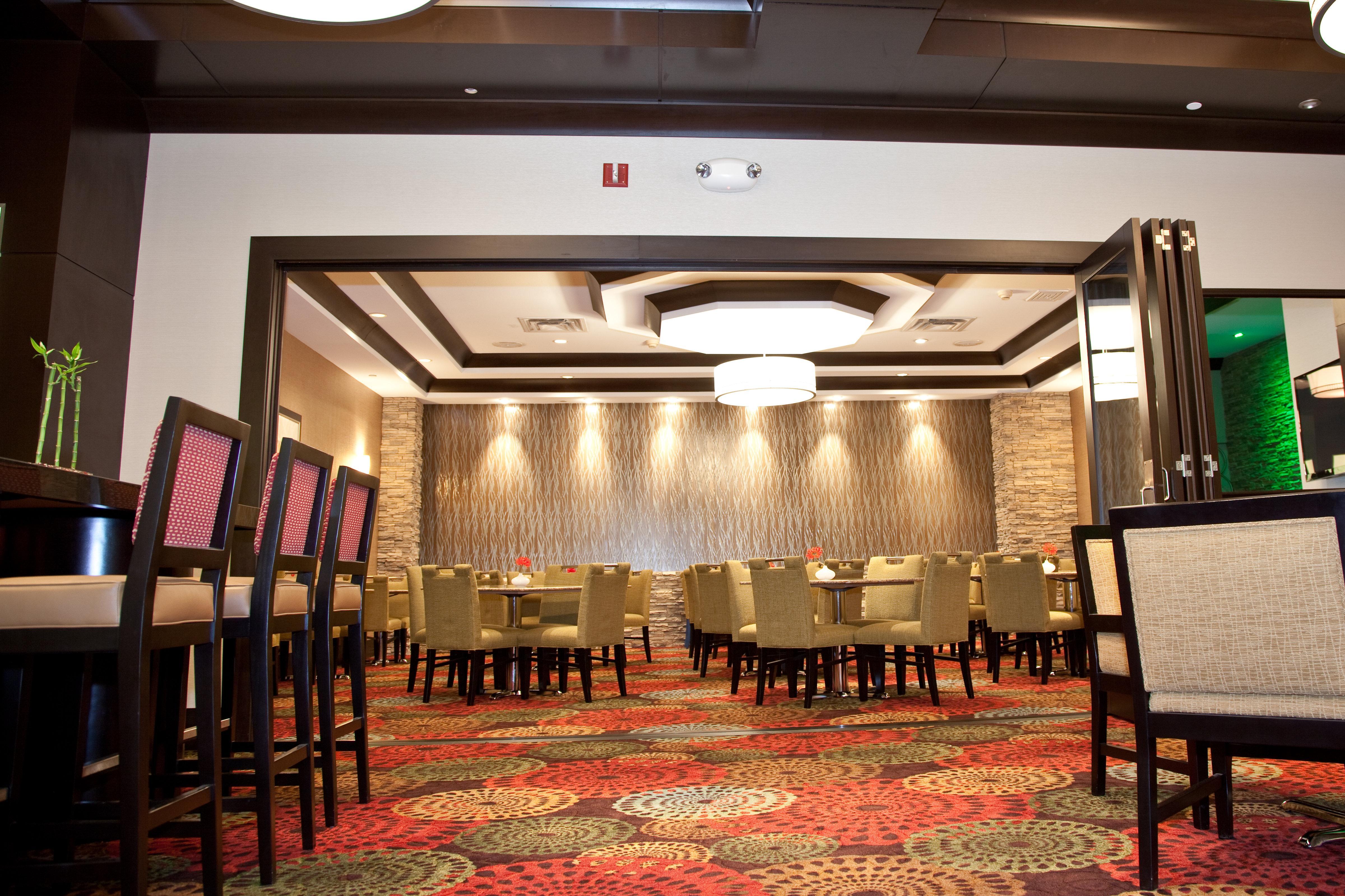 Holiday Inn Hotel & Suites Chicago Northwest - Elgin By Ihg Buitenkant foto