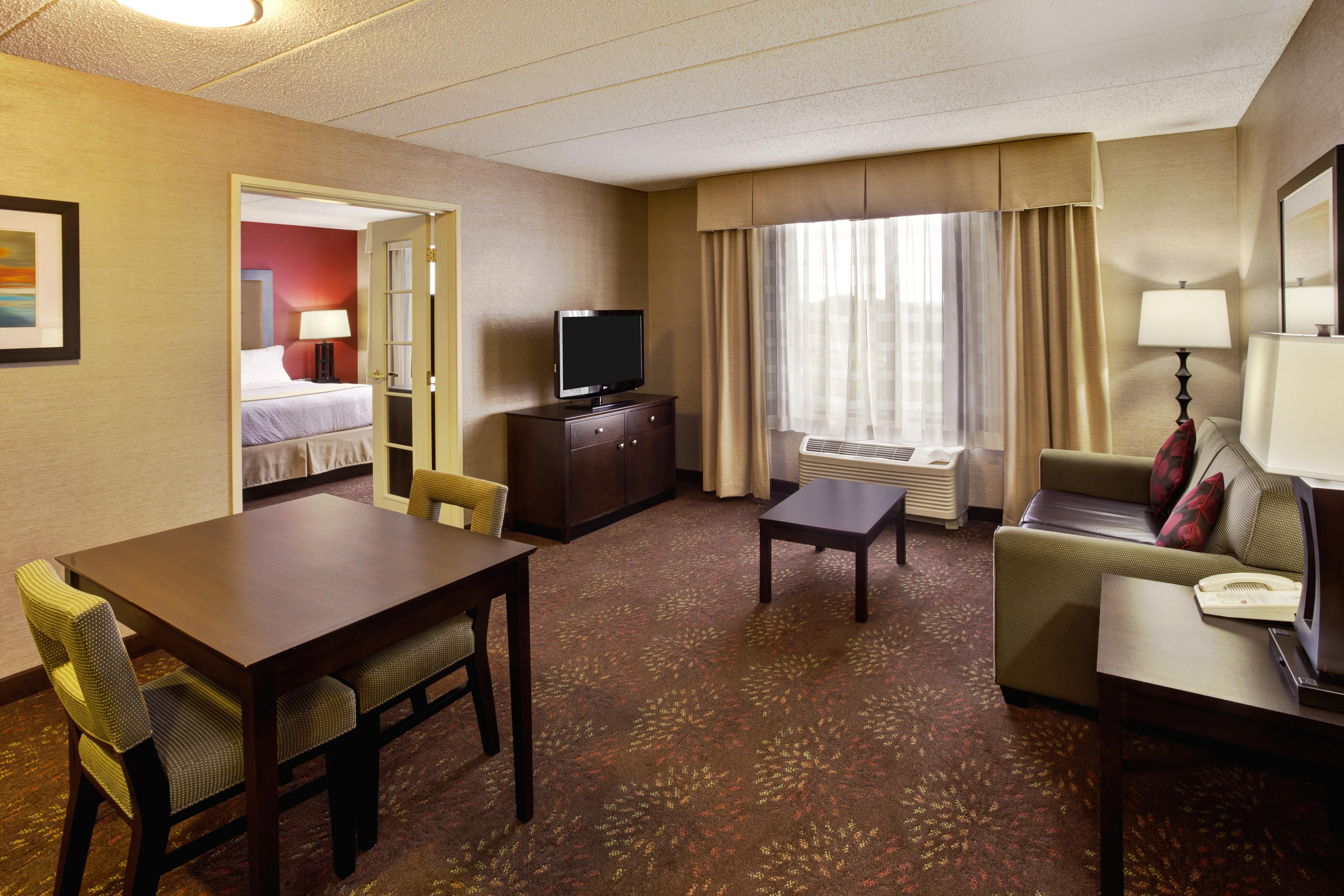 Holiday Inn Hotel & Suites Chicago Northwest - Elgin By Ihg Buitenkant foto