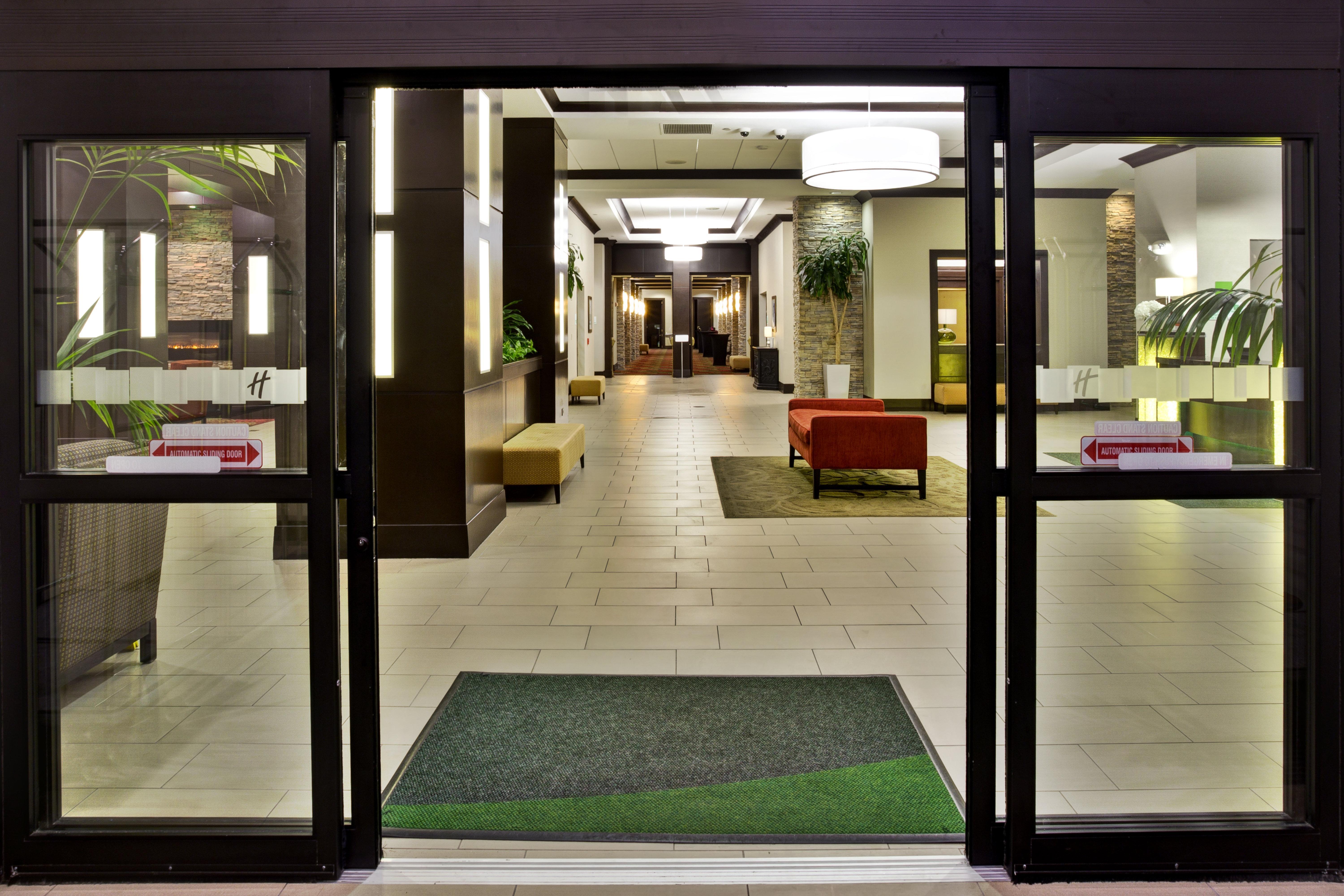 Holiday Inn Hotel & Suites Chicago Northwest - Elgin By Ihg Buitenkant foto