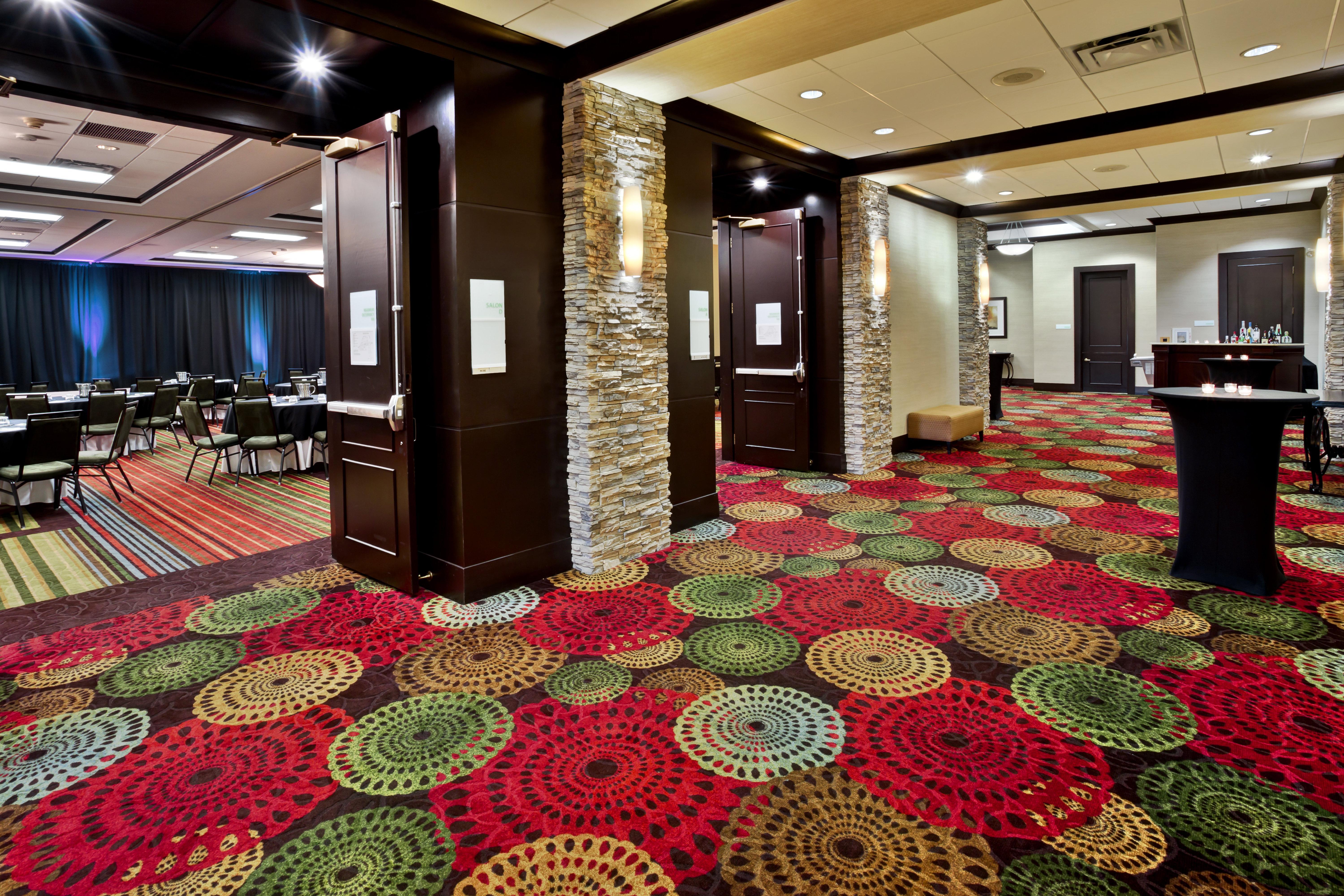 Holiday Inn Hotel & Suites Chicago Northwest - Elgin By Ihg Buitenkant foto