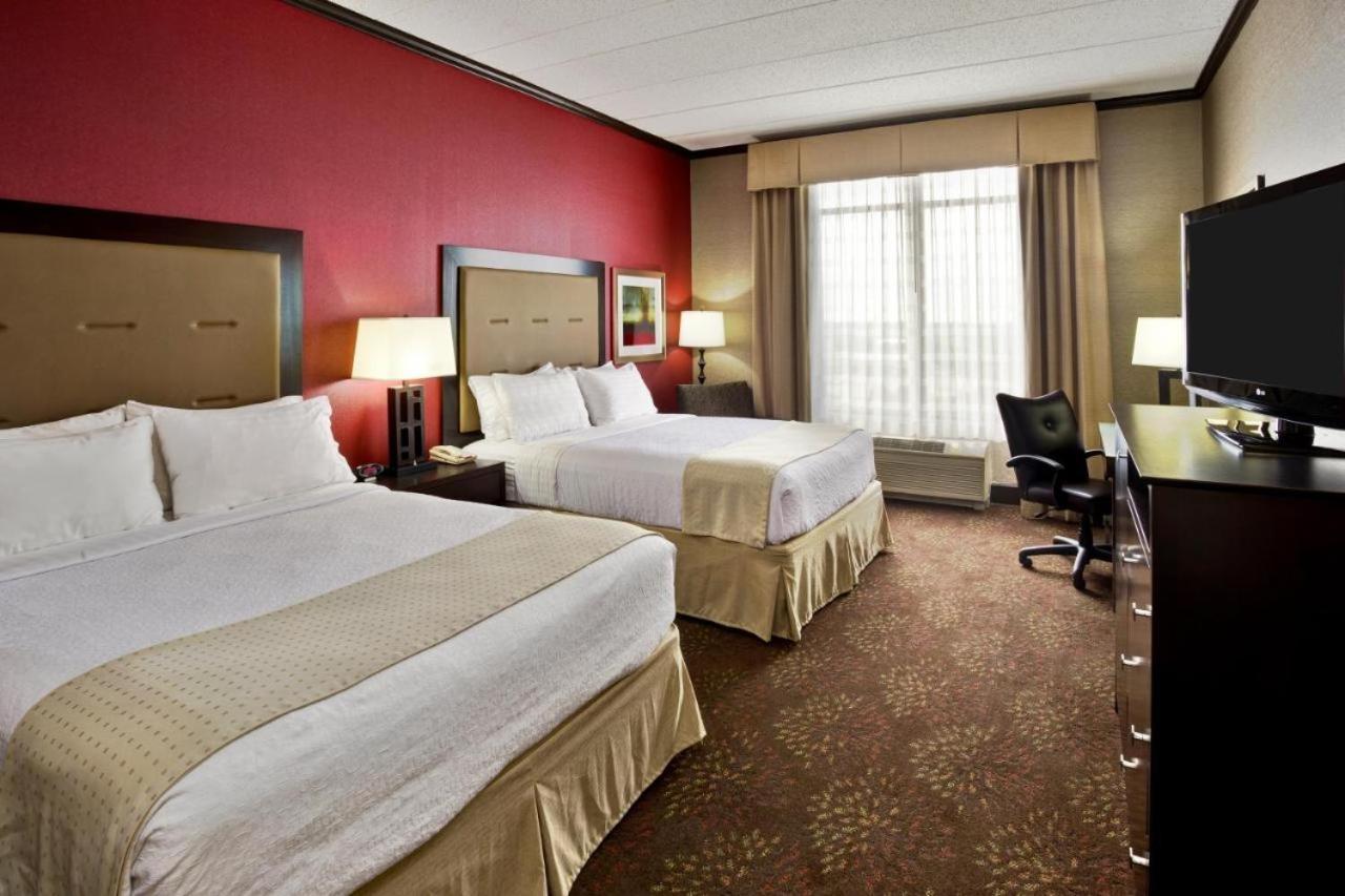 Holiday Inn Hotel & Suites Chicago Northwest - Elgin By Ihg Buitenkant foto